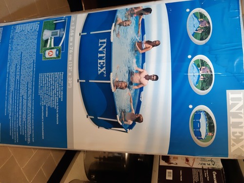 Piscina fuori terra intex - fuori,